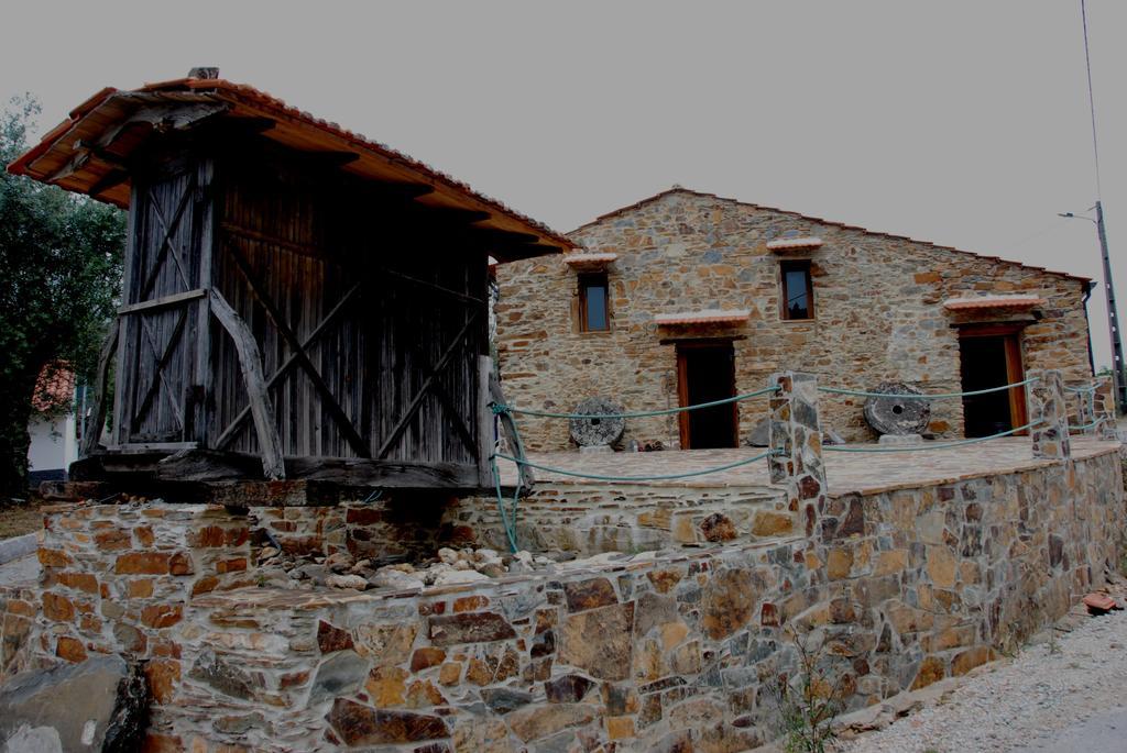 Parque Tematico Vale De Mouro Villa Eksteriør bilde